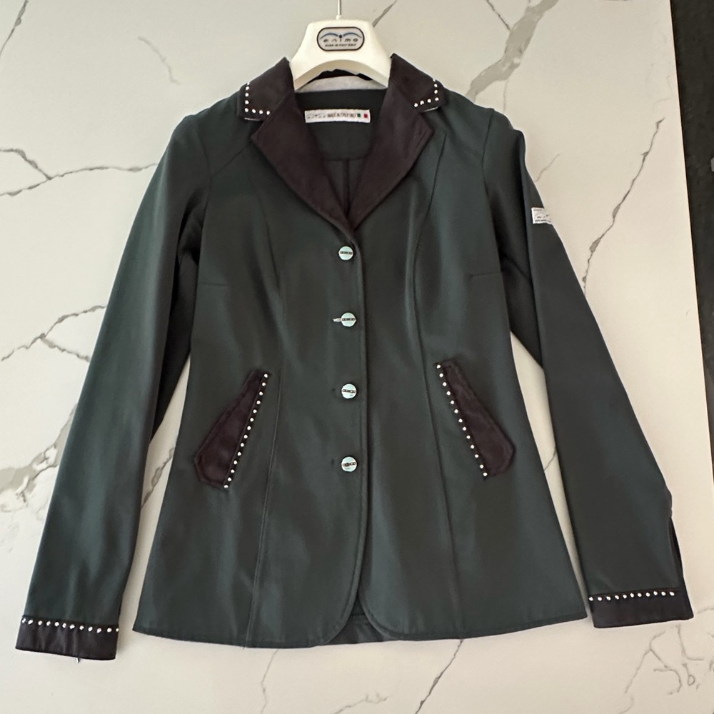 Women’s Grey Animo Show Jacket